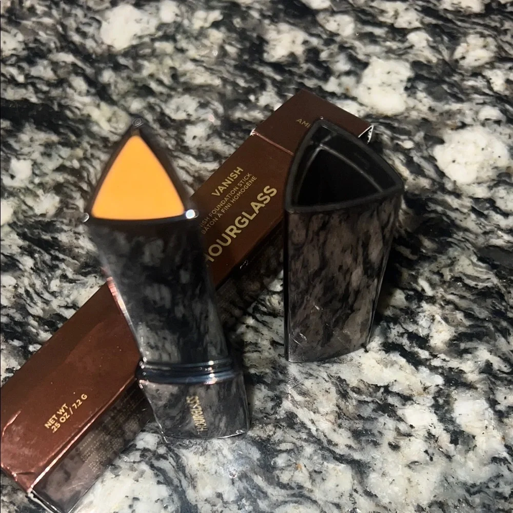Hourglass Vanish Cream Foundation Stick - Amber